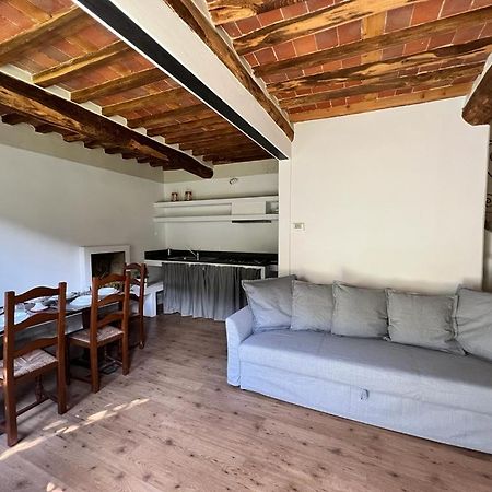 La Casina Del Bassotto 巴尼－迪卢卡 外观 照片